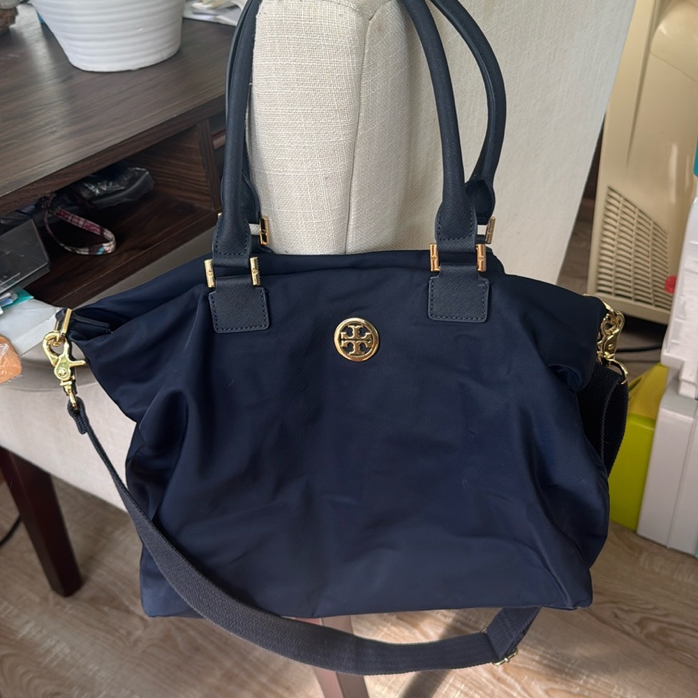 EUC Tory Burch nylon tote and crossbody. Navy.
